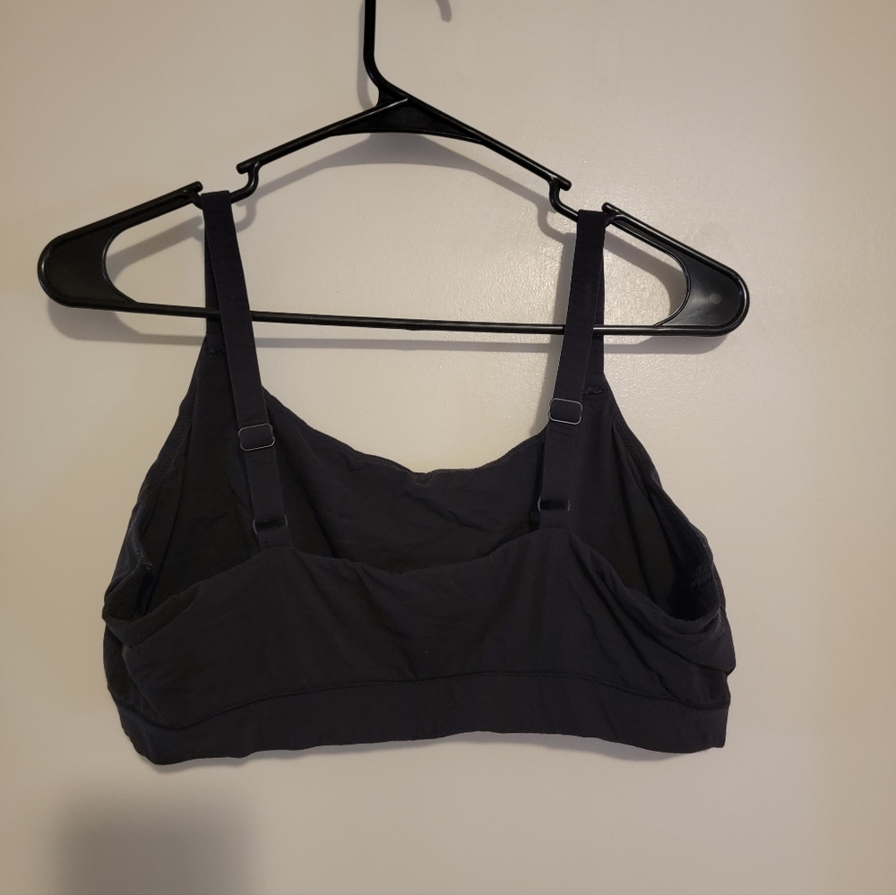 Skims fits everybody bralette